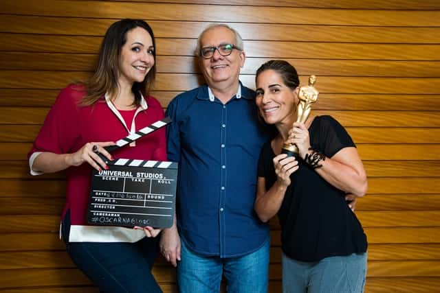 Maria Beltrão, Artur Xexéo e Gloria Pires ancoram a transmissão do Oscar 2016 na Globo (Foto: Globo/Renato Wrobel)