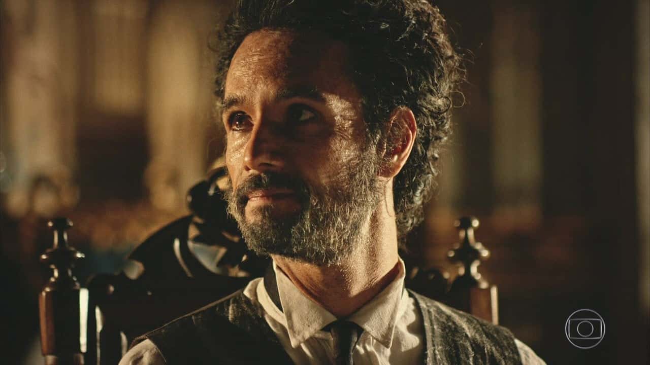Afrânio (Rodrigo Santoro) em cena de "Velho Chico" (Foto: Reprodução/Globo)