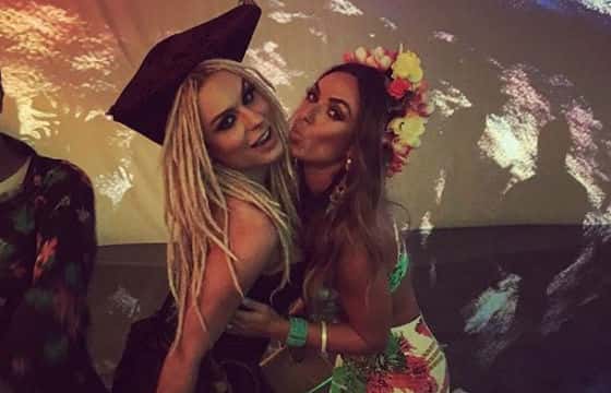 nicole e mendigata