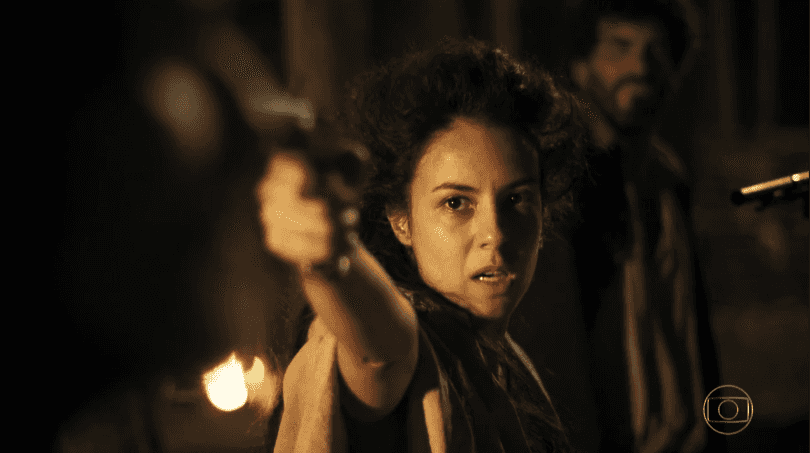 Joaquina (Andreia Horta) em cena de "Liberdade, Liberdade" (Foto: Reprodução/Globo)
