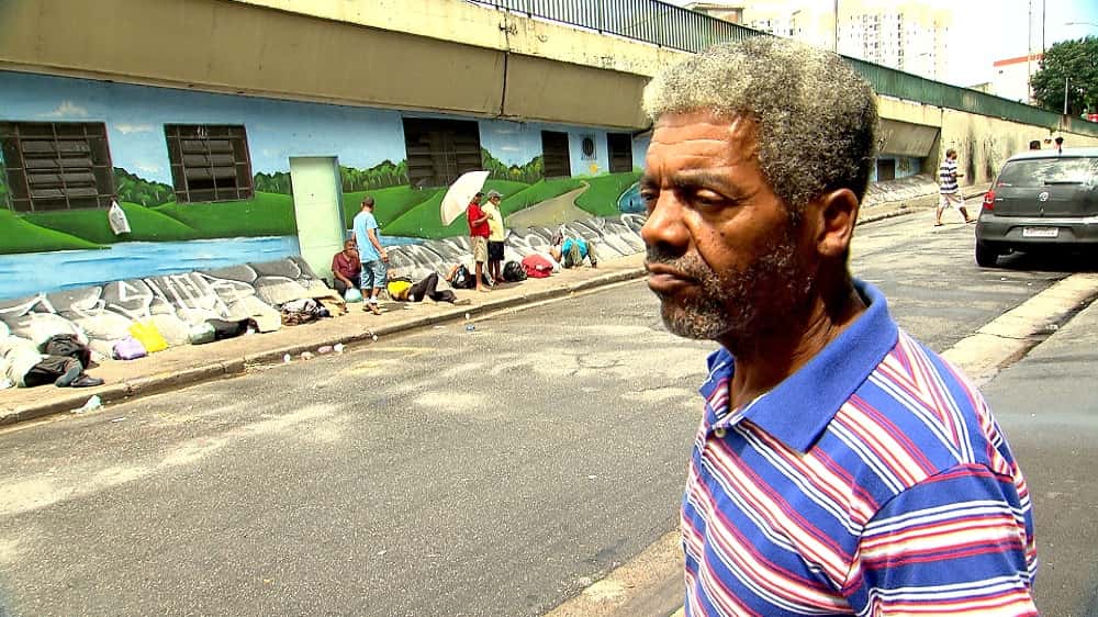 (fotos: Divulgação/ Record)