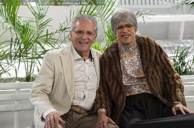 Carlos Alberto de Nóbrega e Marcius Melhem (Velha Surda) no "Tá no Ar" (Foto: Globo/Estevam Avellar)