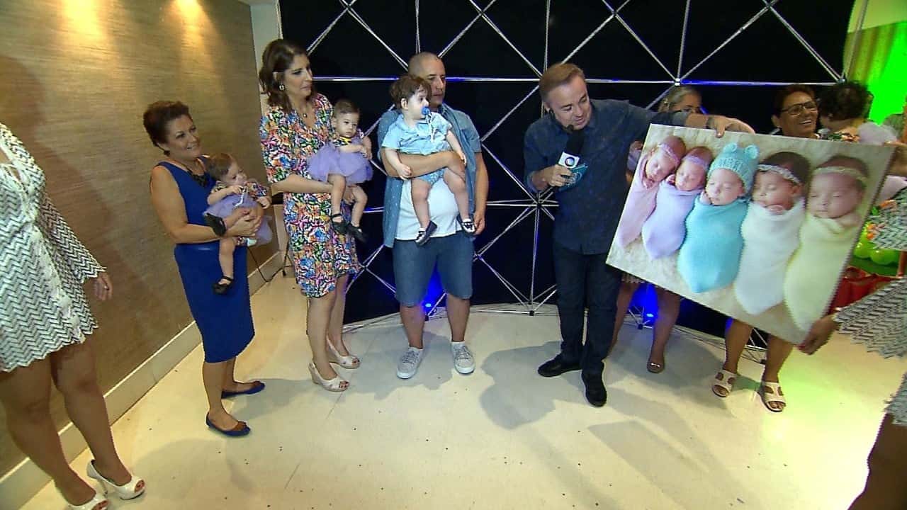 (fotos: Divulgação/Record)