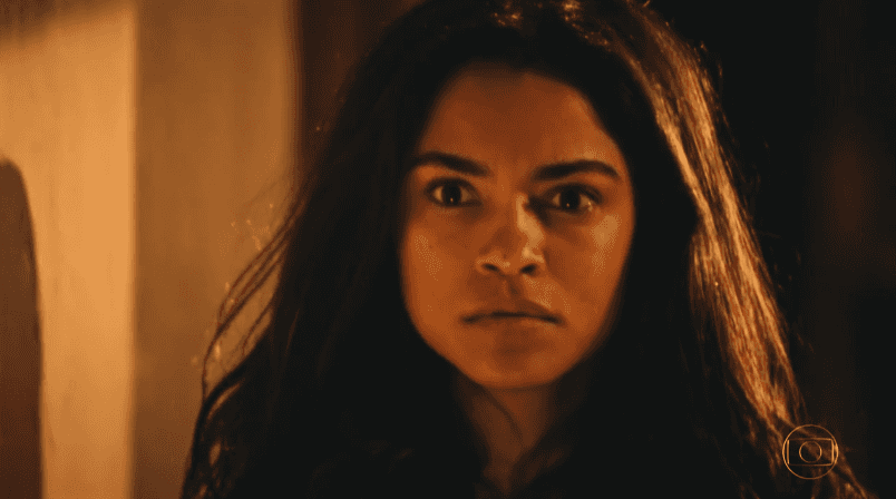 Luzia (Lucy Alves) em cena de "Velho Chico" (Foto: Reprodução/Globo)