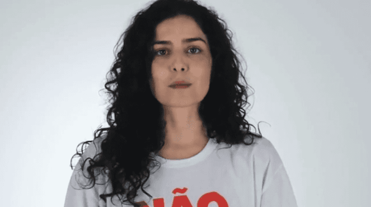 Letícia Sabatella em vídeo contra o impeachment de Dilma (Foto: Reprodução)