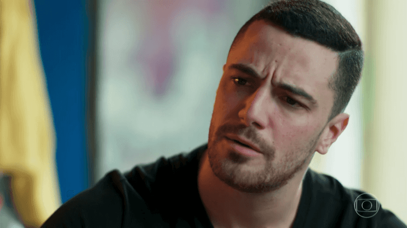 Samurai (Felipe Titto) em cena de "Malhaçã: Seu Lugar no Mundo" (Foto: Reprodução/Globo)