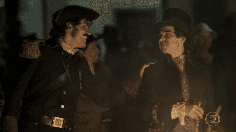 Tolentino (Ricardo Pereira) e André (Caio Blat) em cena de "Liberdade, Liberdade" (Foto: Reprodução/Globo)