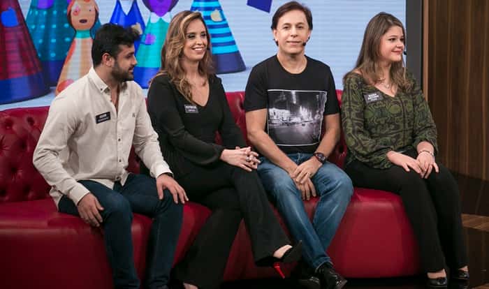 Tom Cavalcante e a família no 'Tamanho Família' (Foto: Isabella Pinheiro/Gshow)