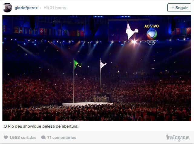 Autora postou foto da abertura na Record (Foto reprodução)