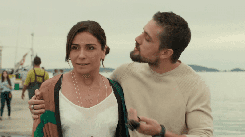 Giovanna Antonelli (Alice) e Rafael Cardoso (Cesar) em cena de "Sol Nascente" (Foto: Reprodução/Globo)