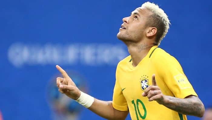 Neymar durante partida Brasil x Colômbia (Foto: Lucas Figueiredo/CBF)