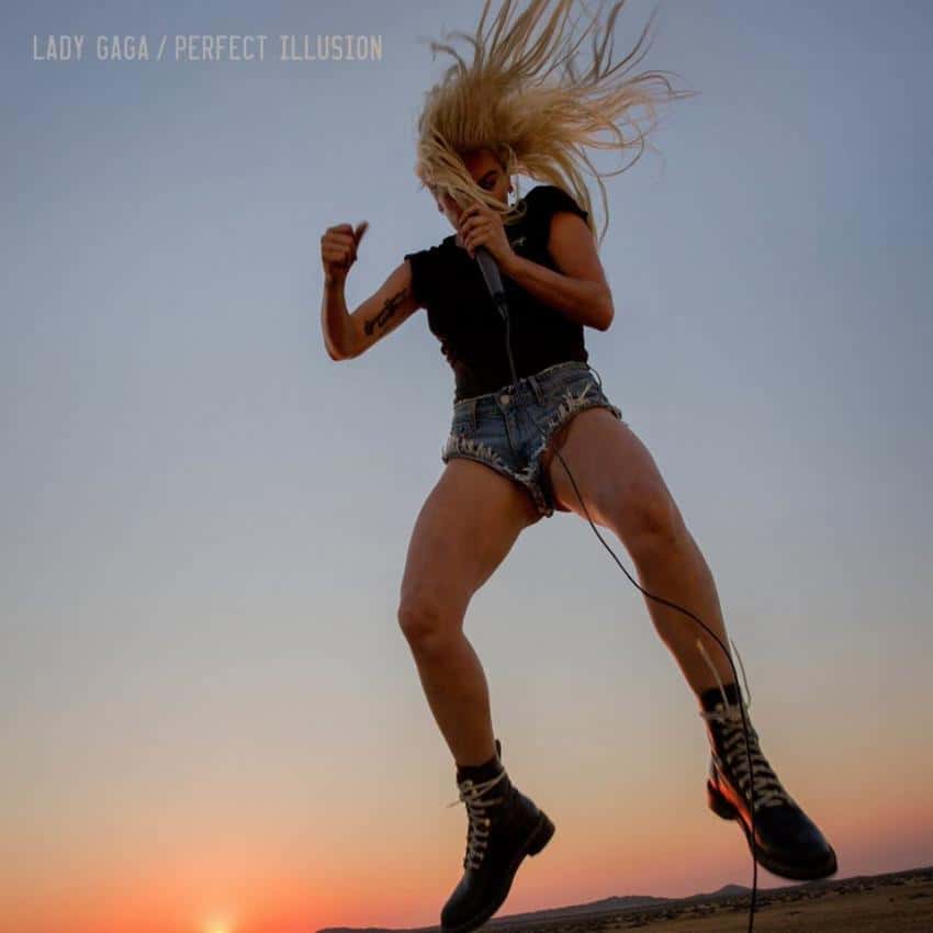 Lady volta ao cenário POP 4 anos depois de se afastar (Foto divulgação)