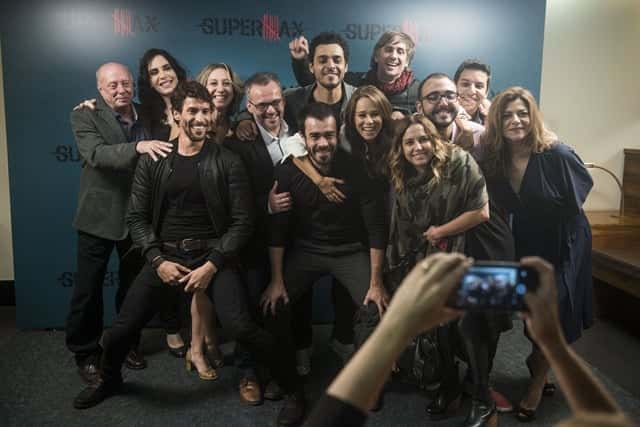 Elenco de "Supermax" reunido (Foto: Globo/Renato Rocha Miranda)