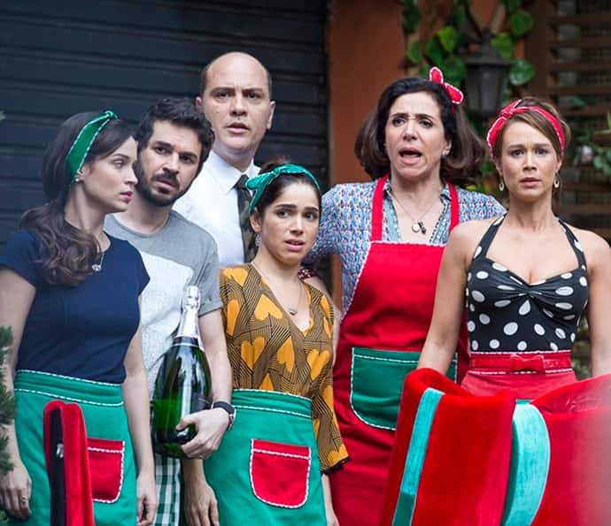 Tancinha e a família não acreditam no que veem (Foto: Ellen Soares/Gshow)
