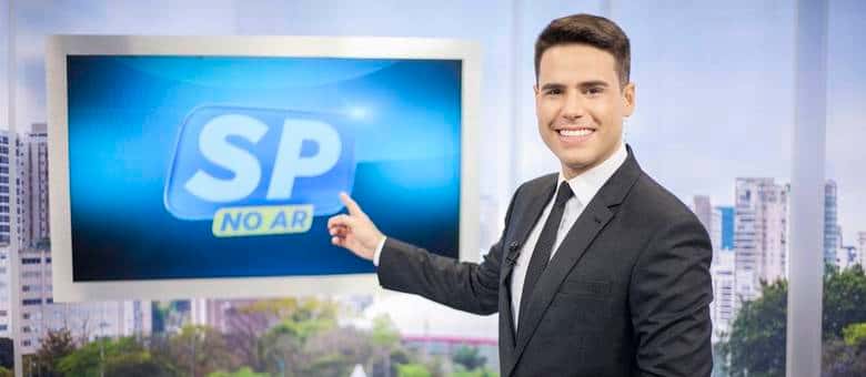 Luiz Bacci comanda o "SP no Ar" na Record (Foto divulgação)
