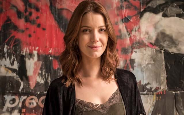 Júlia (Nathalia Dill) (Foto: Globo/Divulgação)