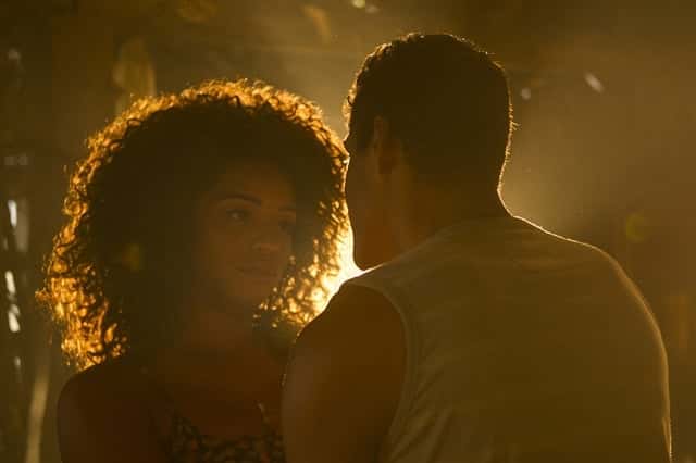 Dora (Juliana Alves) e Tiago (Marcello Melo Jr.) terminam o casamento em 'Sol Nascente' (Foto: Globo/Mauricio Fidalgo)