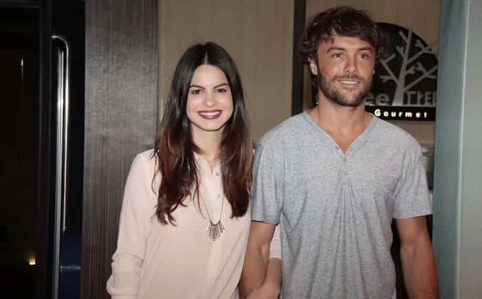 Sthefany vai contracenar ao lado do irmão. (Foto: Isac Luz / EGO)
