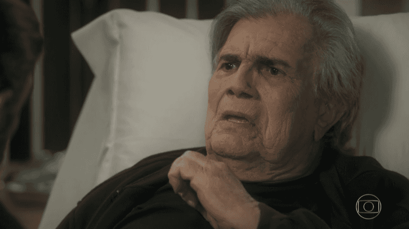 Fausto (Tarcísio Meira) em cena de "A Lei do Amor" (Foto: Reprodução/Globo)