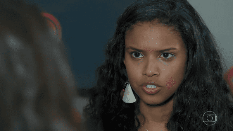 Joana (Aline Dias) em cena de "Malhação: Pro Dia Nascer Feliz" (Foto: Reprodução/Globo)
