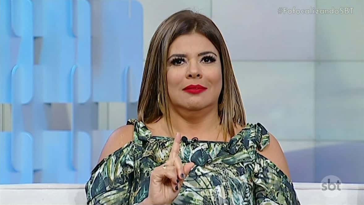 Mara Maravilha na estreia do "Fofocalizando" (Foto: Reprodução/SBT)