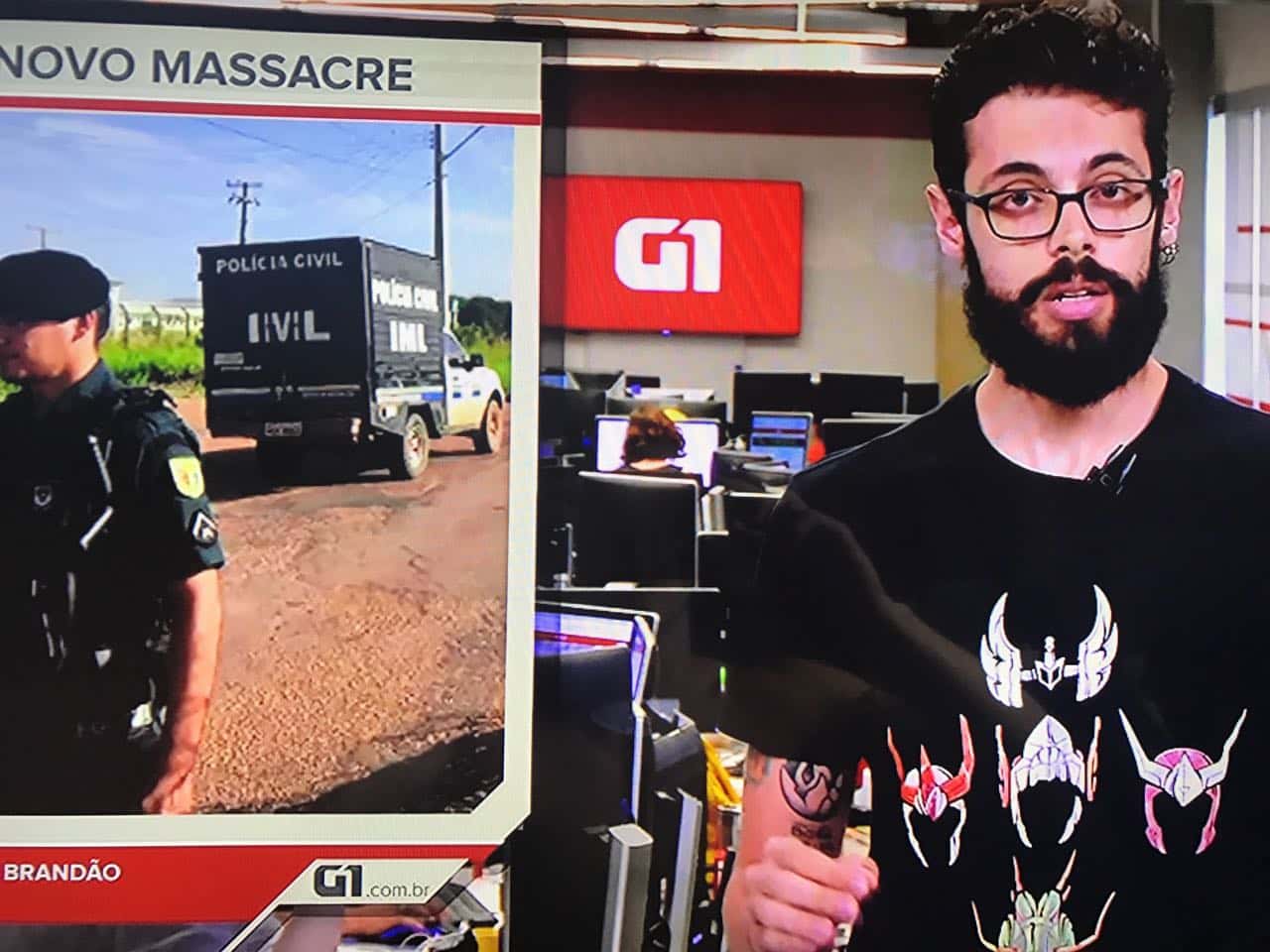 Jornalista barbudo vem chocando internautas (Foto reprodução)