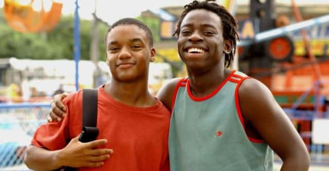 Douglas Silva e Darlan Cunha na versão original de Cidade dos Homens. (Foto: Divulgação)