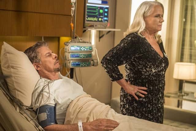 Magnólia (Vera Holtz) e Tião (José Mayer) em cena de 'A Lei do Amor' (Foto: Globo/Mauricio Fidalgo)