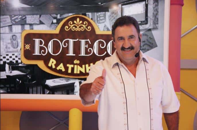 Ratinho em seu boteco Crédito:Lourival Ribeiro/SBT