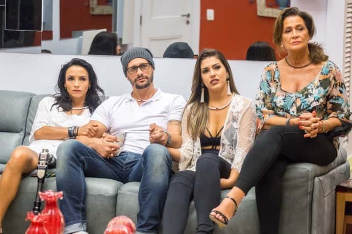 Um dos primeiros assuntos de Daniel com a família foi a amizade com os confinados (Foto: Paulo Belote / TV Globo)