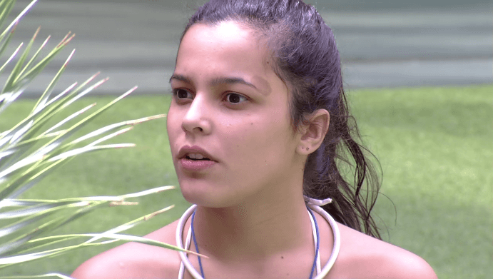Emilly durante conversa com Marcos no "BBB17" (Foto: Reprodução/Globo)