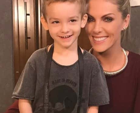 Ana e o filho. (Foto: Reprodução/Instagram)