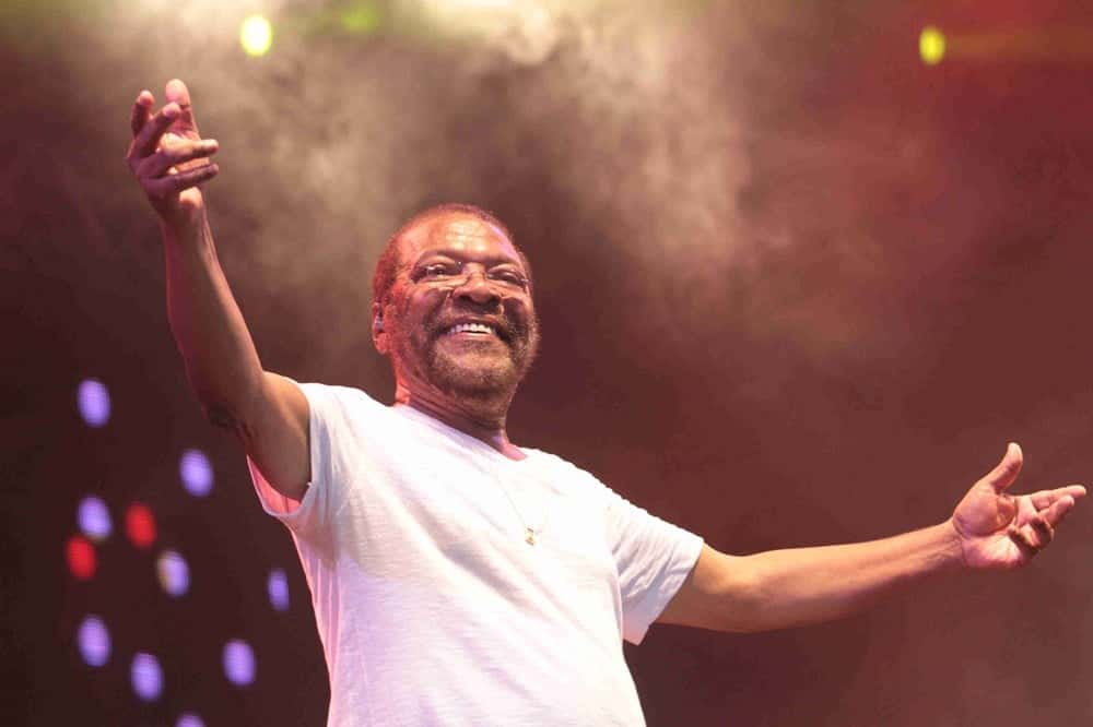 O cantor Martinho da Vila durante show no Recife (PE) em janeiro de 2011 (Foto: Helia Scheppa/JC Imagem/Estadão Conteúdo/Arquivo)