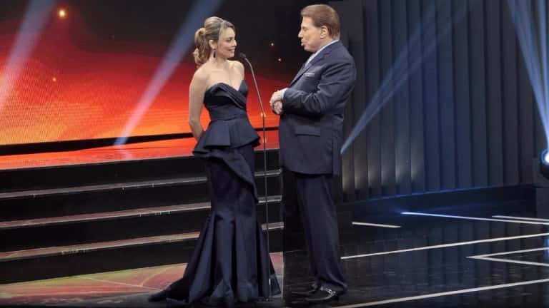 Silvio Santos repreendeu jornalista durante premiação (Foto UOL)