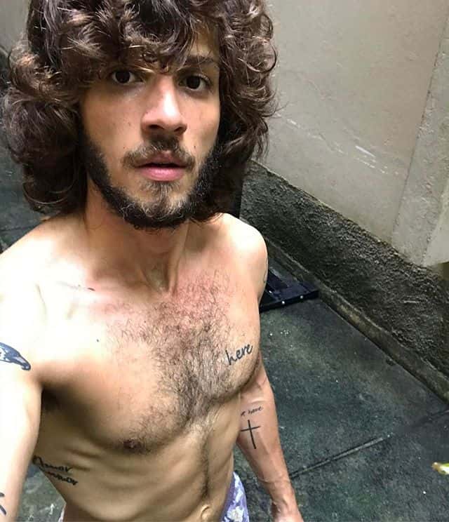 Chay Suede (Foto: Reprodução/Instagram)