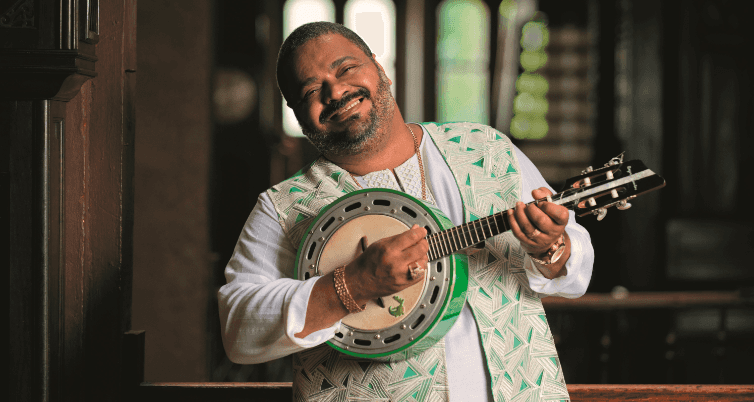 O cantor Arlindo Cruz está internado desde março. (Foto: Site Arlindo Cruz/Divulgação)