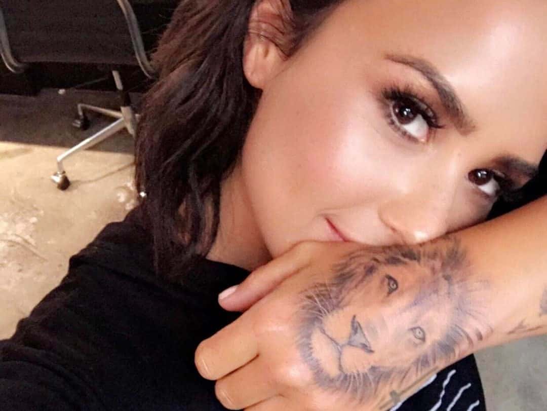 Demi publicou foto da nova tatoo no Instagram. (Reprodução)