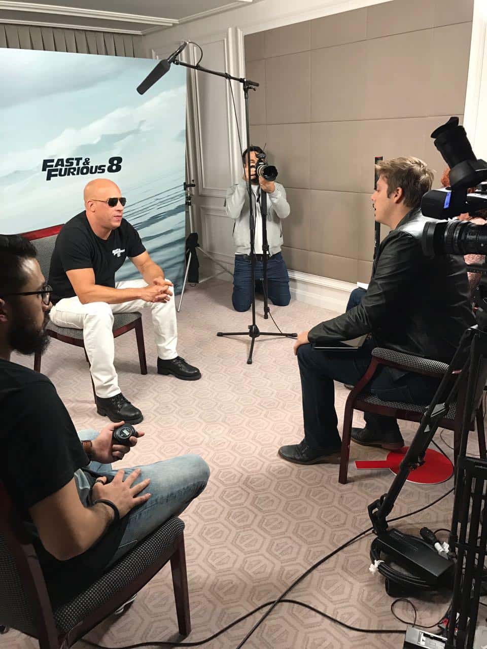Fábio Porchat entrevista o ator Vin Diesel diretamente da Europa (Antonio Chahestian/Record TV)