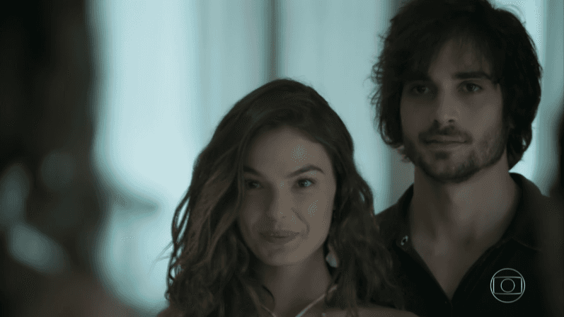 Isis Valverde (Ritinha) e Fiuk (Ruy) em cena de "A Força do Querer" (Foto: Reprodução/Globo)
