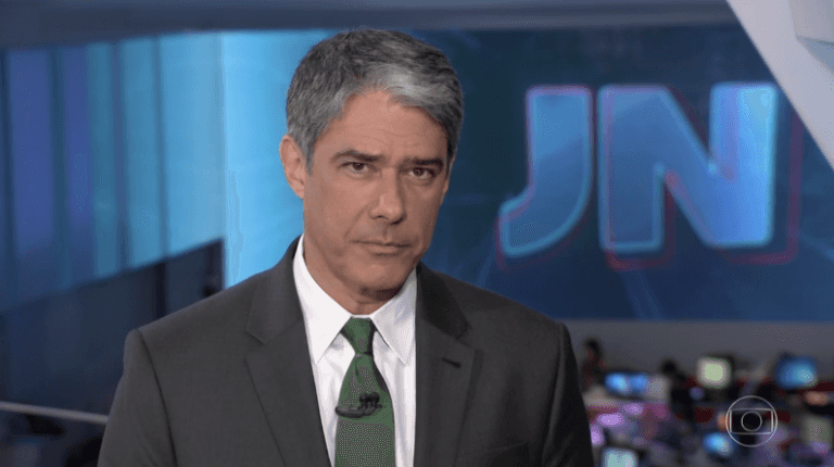 William Bonner no "Jornal Nacional" (Foto: Reprodução/Globo)
