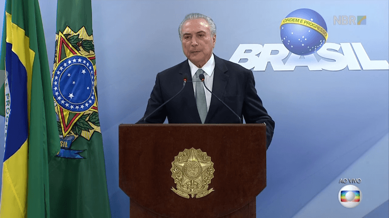 O presidente Michel Temer foi "mencionado" em cena de Segundo Sol (Foto: Reprodução/Globo)