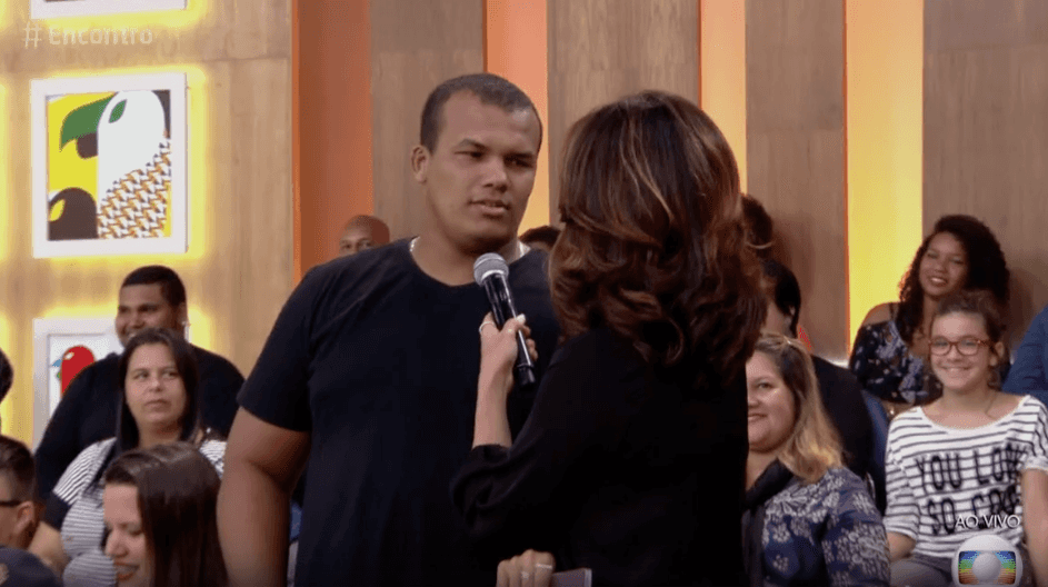 Homem faz comentário machista e chora Fátima Bernardes (Foto: Reprodução)