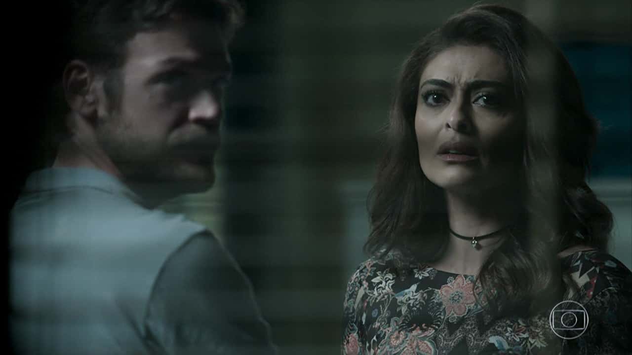 Rubinho (Emílio Dantas) e Bibi (Juliana Paes) em cena de "A Força do Querer" (Foto: Reprodução/Globo)