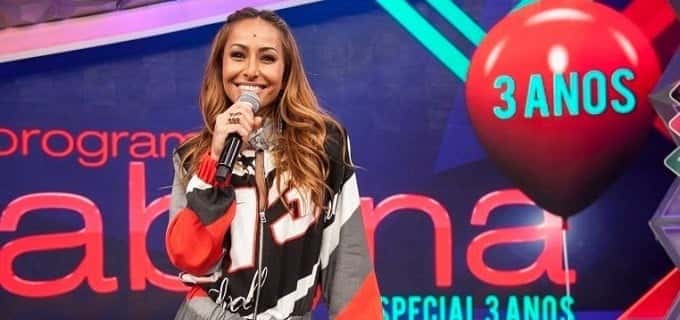 Programa da Sabrina não deve ser afetado (Foto: Divulgação/Record)