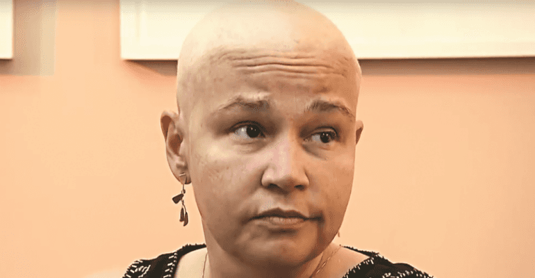 A atriz Claudia Rodrigues segue internada em SP. (Foto: Reprodução)