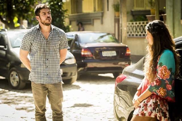 Zeca (Marco Pigossi) e Ritinha (Isis Valverde) em cena de "A Força do Querer" (Foto: Globo/João Miguel Júnior)