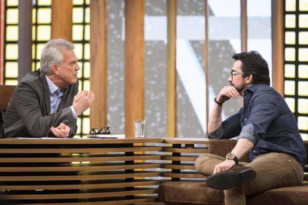 Padre Fábio de Melo em conversa com Bial (Foto: Divulgação)