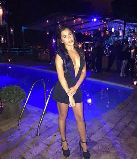 Emilly na festa, que acabou sendo ofuscada (Foto: Reprodução)