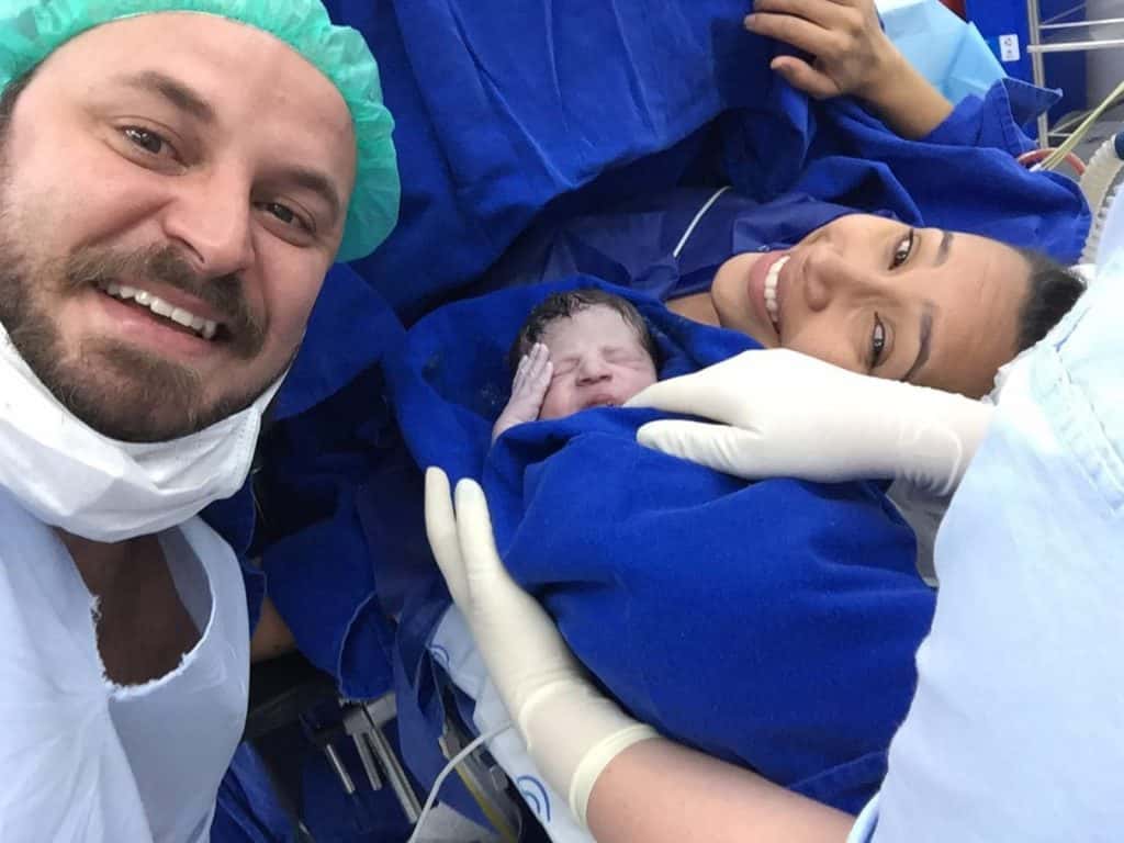 Paulinho Serra se diverte ao lado do filho (Foto: Arquivo Pessoal)