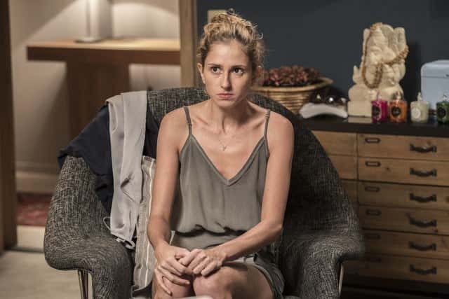 Ivana terá reação surpreendente após transar com Cláudio. (Foto: Divulgação/Globo)